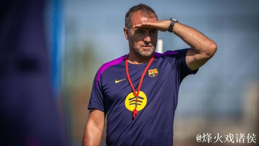 每体:多名巴萨球员找到弗里克,表示愿意填补阿劳霍的空缺 每体:多名巴萨球员找到弗里克,表示愿意填补阿劳霍的空缺