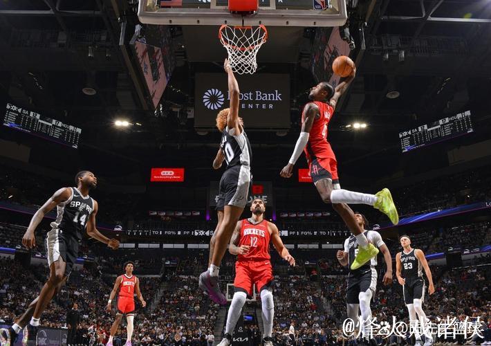 格林爆发36分火箭惊险战胜马刺 骑士力克尼克斯喜迎4连胜